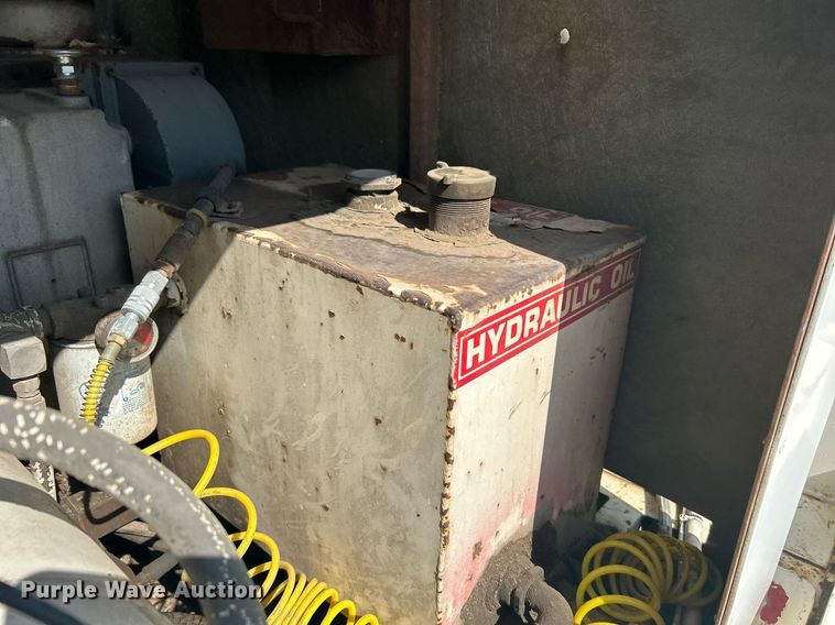 image for item DI7903 Vac-It-All Roofer  vacuum excavator