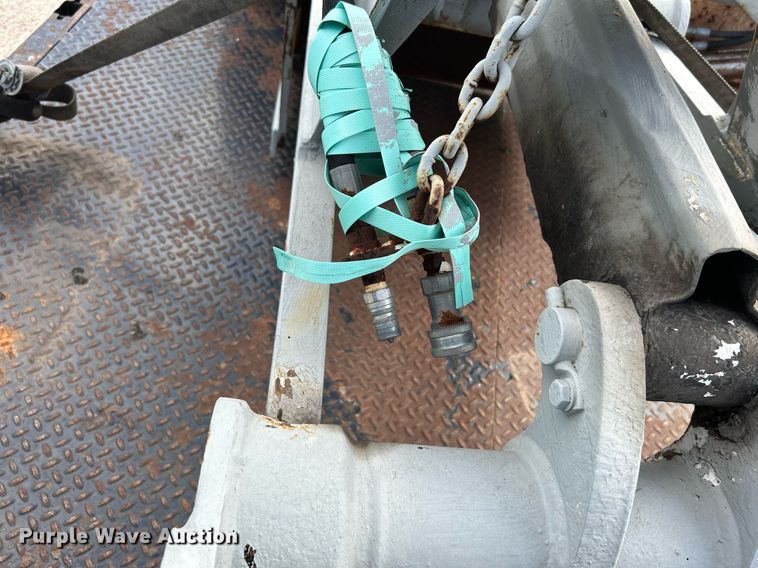 image for item DI7904 1990 Ford F800  crane truck