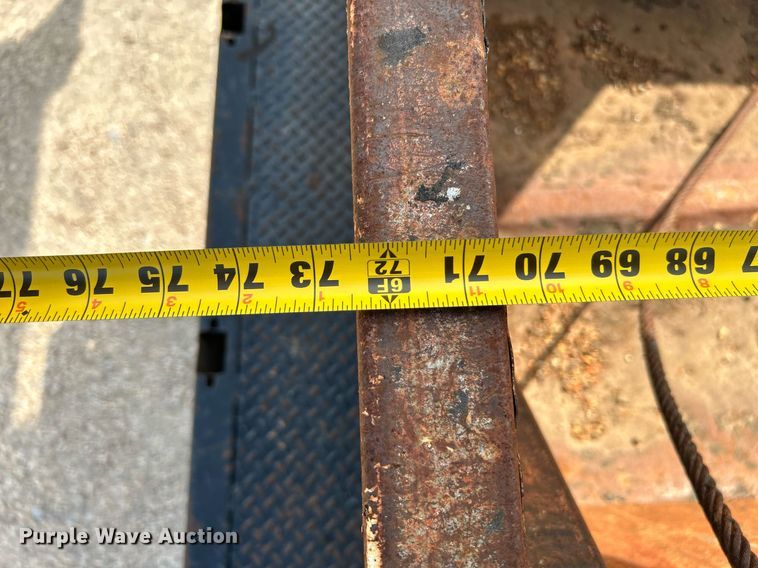 image for item DI7904 1990 Ford F800  crane truck