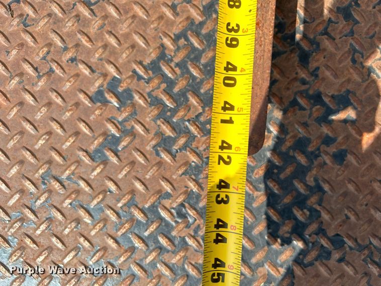 image for item DI7904 1990 Ford F800  crane truck