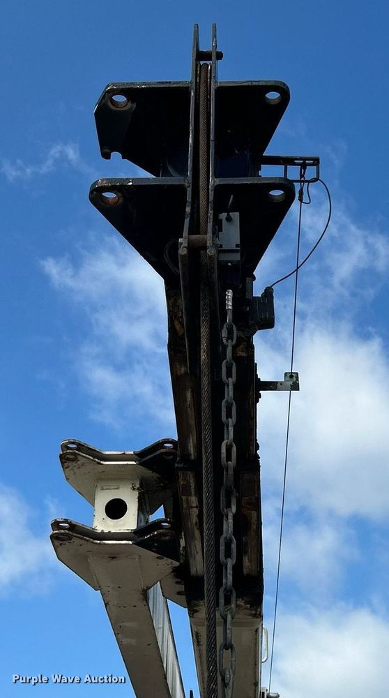 image for item DI7904 1990 Ford F800  crane truck