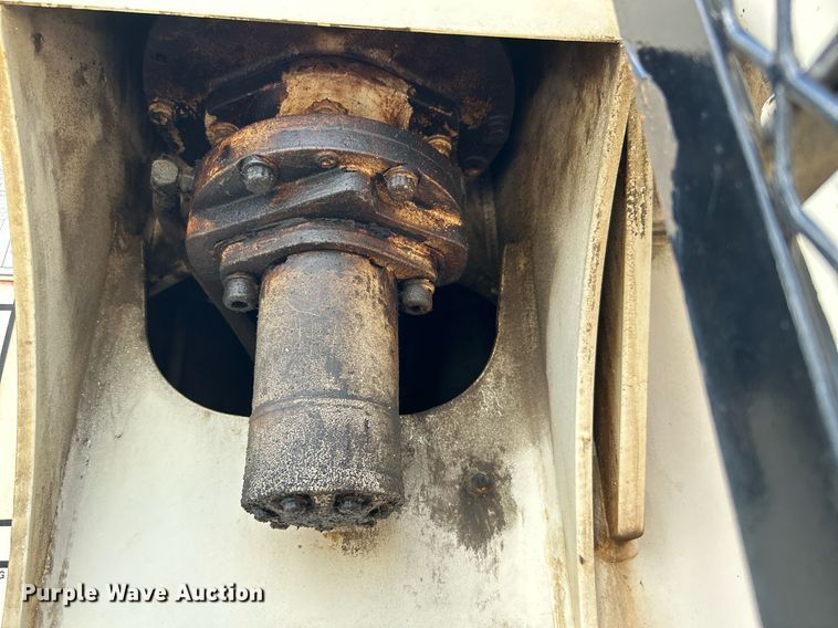 image for item DI7904 1990 Ford F800  crane truck