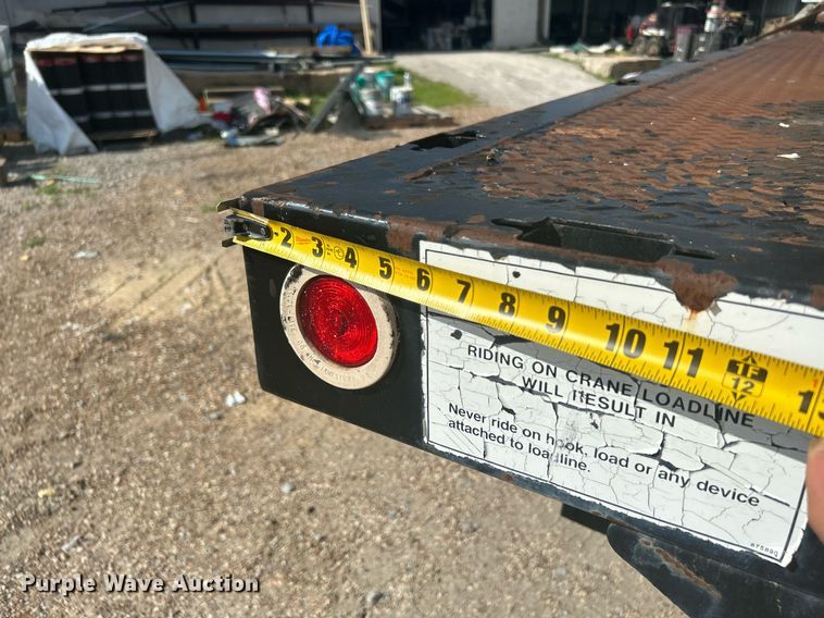 image for item DI7904 1990 Ford F800  crane truck