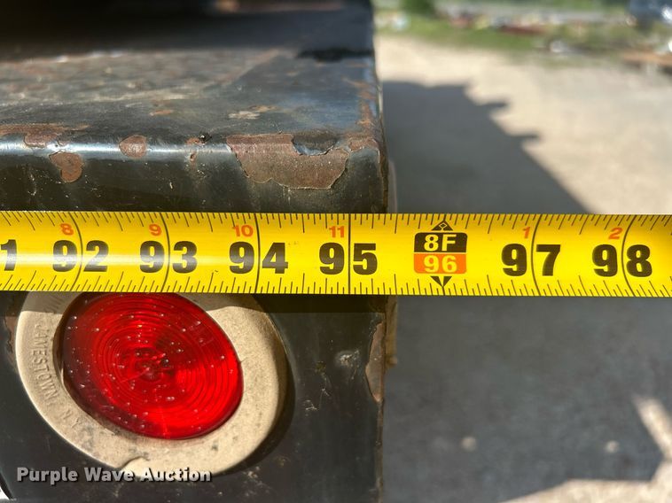 image for item DI7904 1990 Ford F800  crane truck