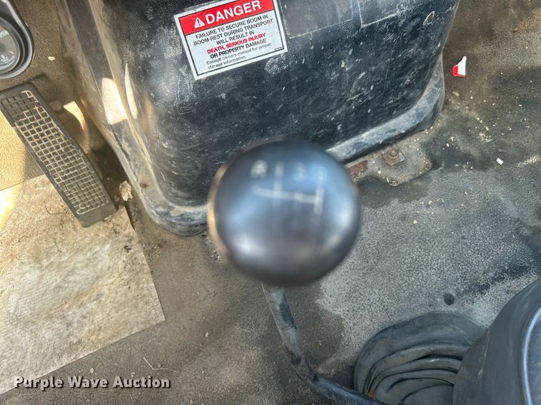 image for item DI7904 1990 Ford F800  crane truck