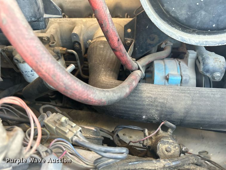 image for item DI7904 1990 Ford F800  crane truck