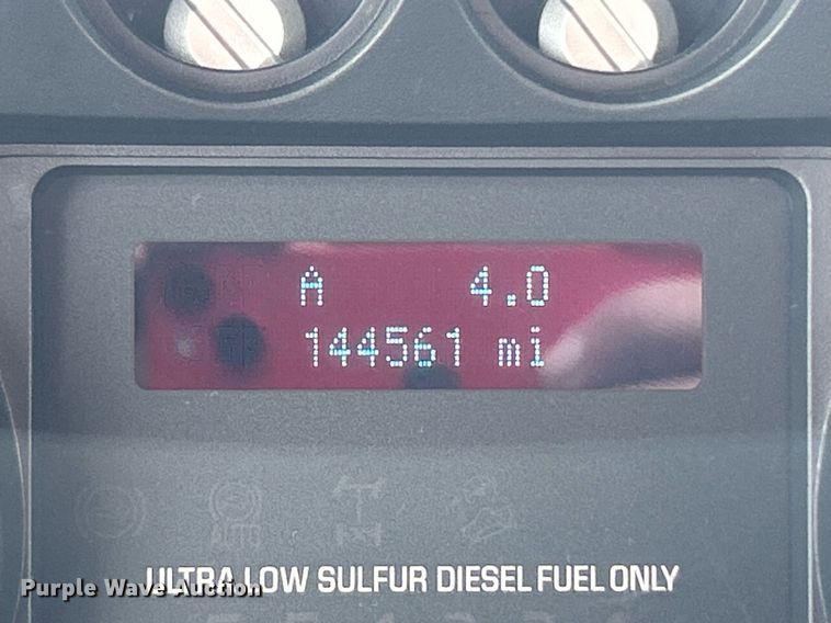 image for item DI7913 2011 Ford F550 Super Duty  Crew Cab utility / service truck