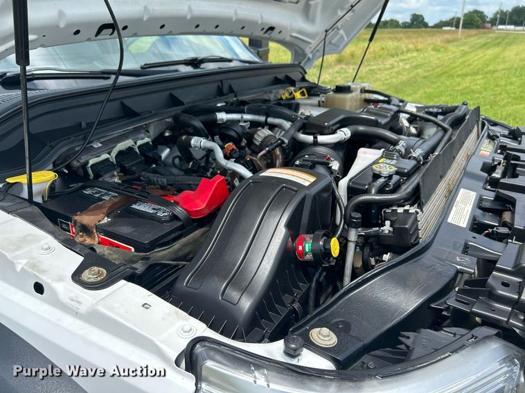 image for item DI7913 2011 Ford F550 Super Duty  Crew Cab utility / service truck