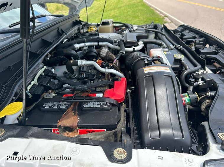 image for item DI7913 2011 Ford F550 Super Duty  Crew Cab utility / service truck