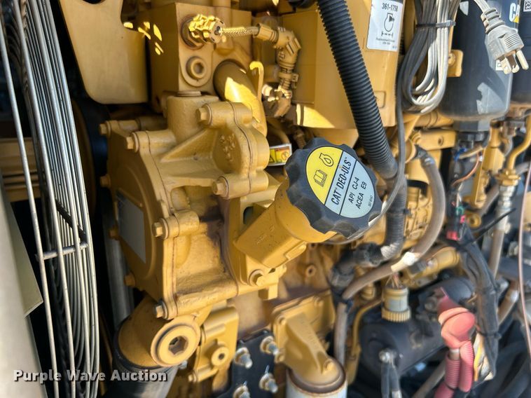 image for item DI7915 2013 Caterpillar TL1055C  telehandler