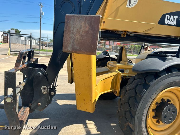 image for item DI7915 2013 Caterpillar TL1055C  telehandler