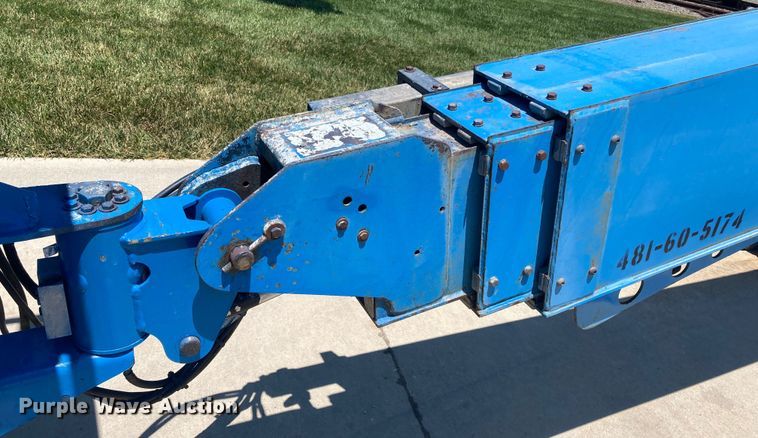 image for item DJ6184 2005 Genie S-60  boom lift