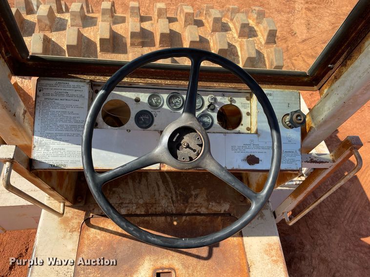 image for item DM0297 Tampo RP58D  single drum vibratory roller