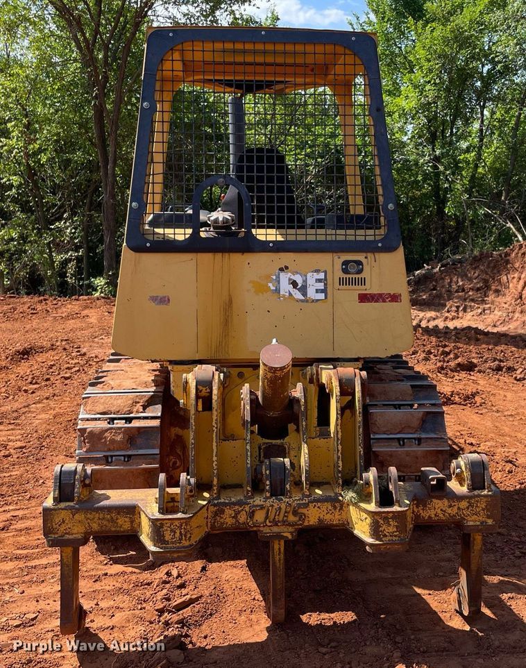 image for item DM0299 2004 John Deere 450H  dozer