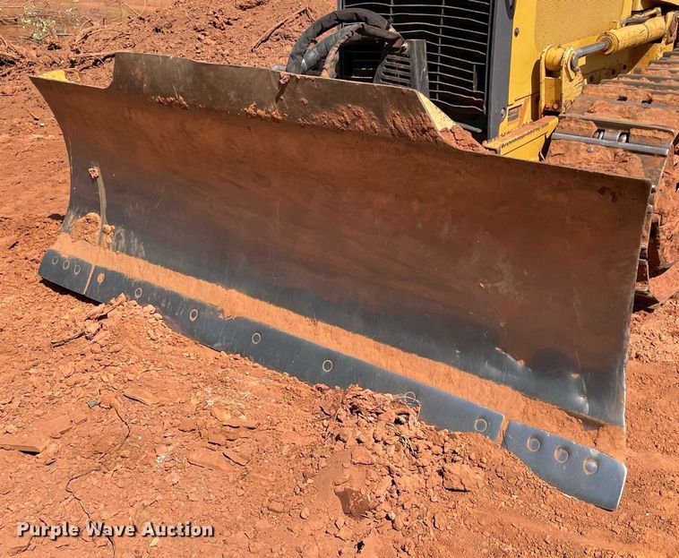 image for item DM0299 2004 John Deere 450H  dozer