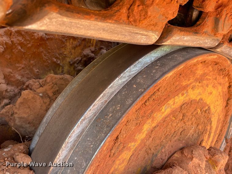 image for item DM0299 2004 John Deere 450H  dozer