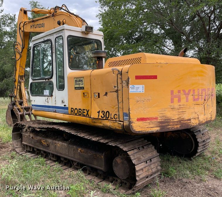 image for item DM0307 1993 Hyundai Robex 130LC  excavator