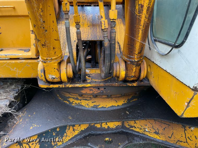 image for item DM0307 1993 Hyundai Robex 130LC  excavator