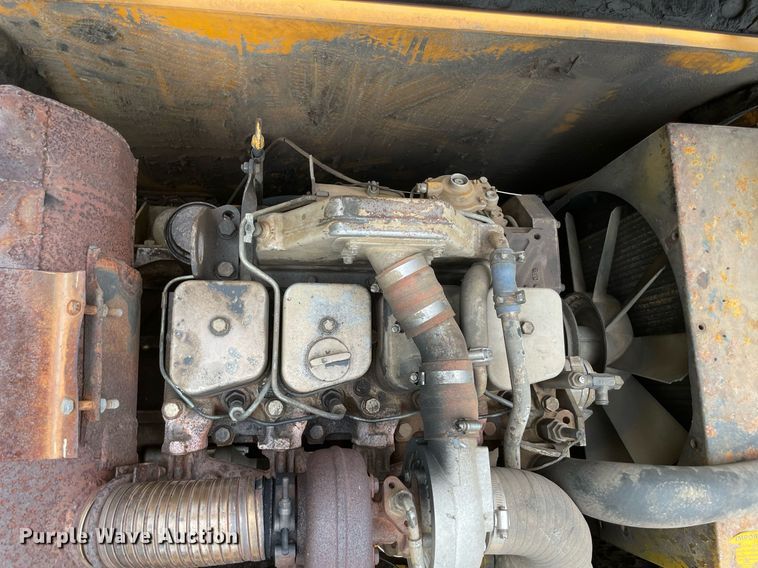 image for item DM0307 1993 Hyundai Robex 130LC  excavator