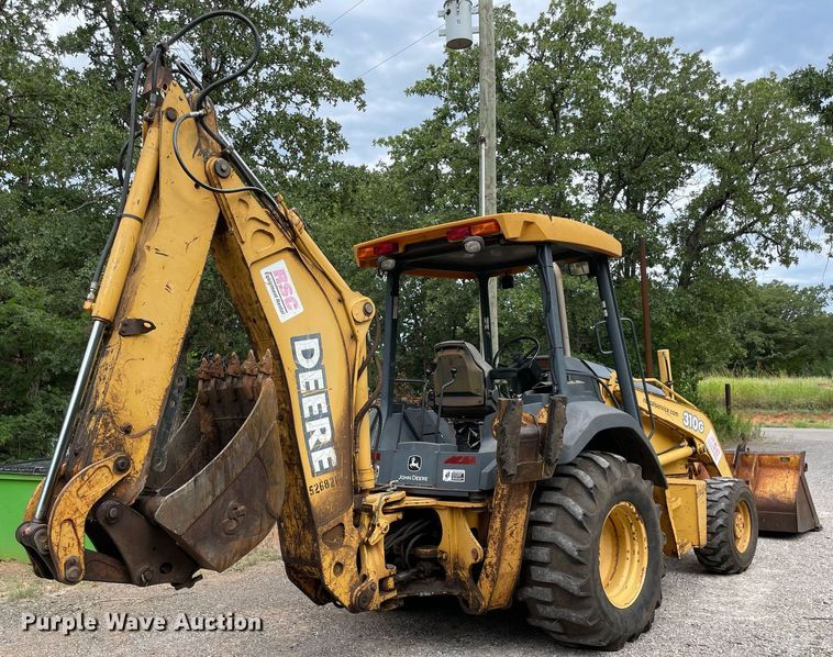 image for item DM0308 2004 John Deere 310G  backhoe