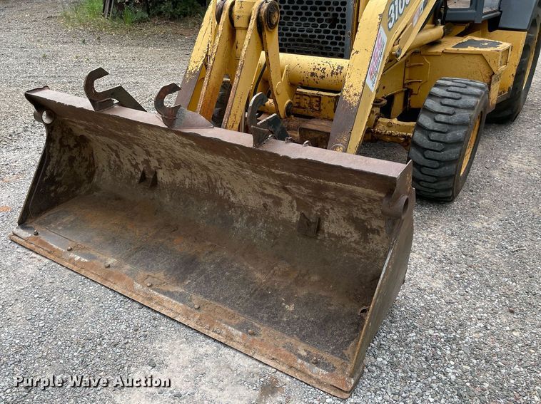 image for item DM0308 2004 John Deere 310G  backhoe