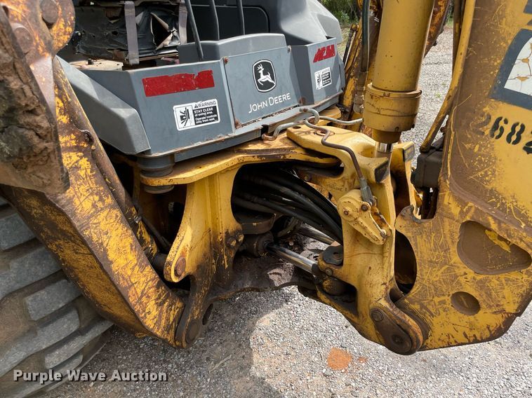 image for item DM0308 2004 John Deere 310G  backhoe