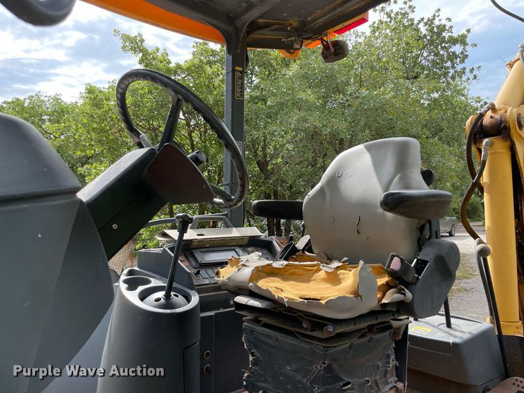 image for item DM0308 2004 John Deere 310G  backhoe