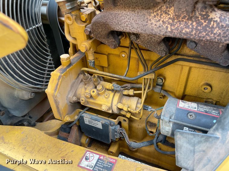 image for item DM0308 2004 John Deere 310G  backhoe