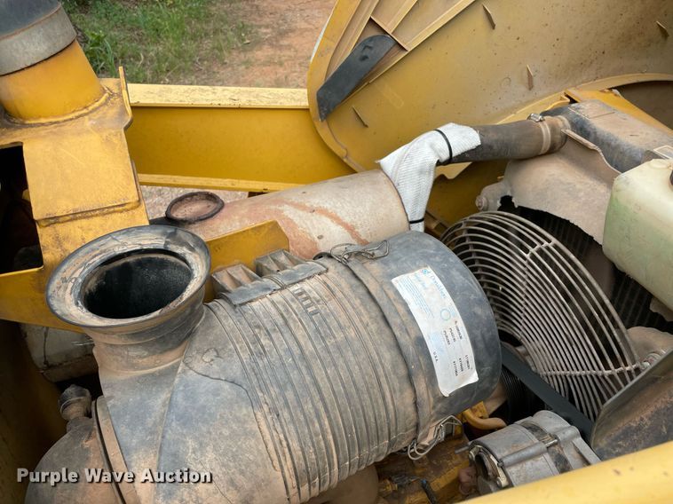 image for item DM0308 2004 John Deere 310G  backhoe