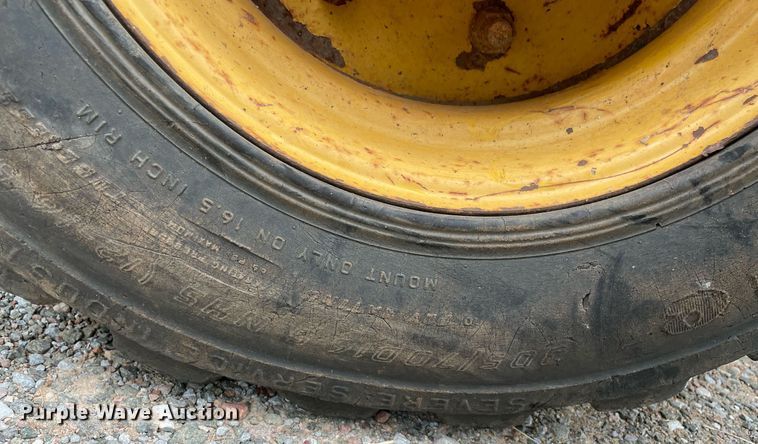 image for item DM0308 2004 John Deere 310G  backhoe