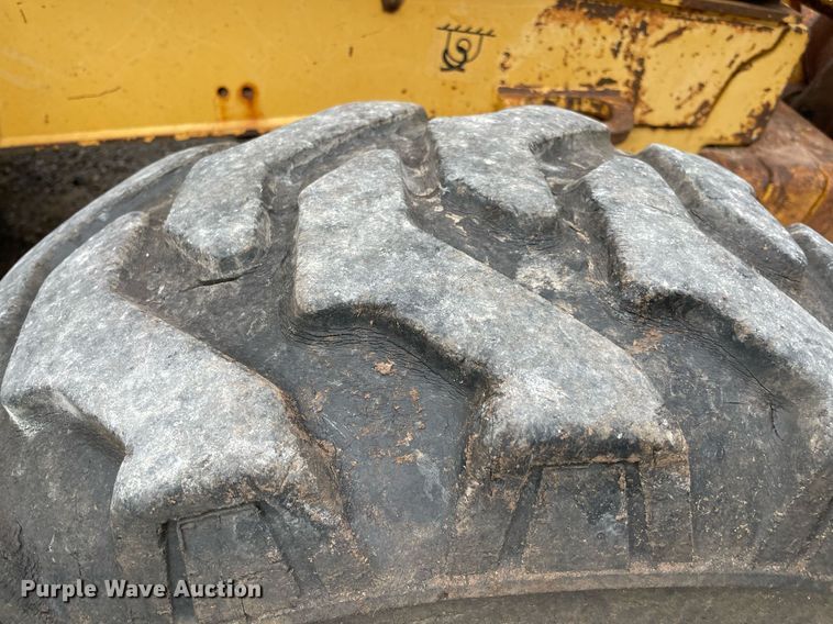 image for item DM0308 2004 John Deere 310G  backhoe