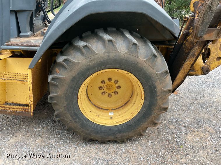 image for item DM0308 2004 John Deere 310G  backhoe