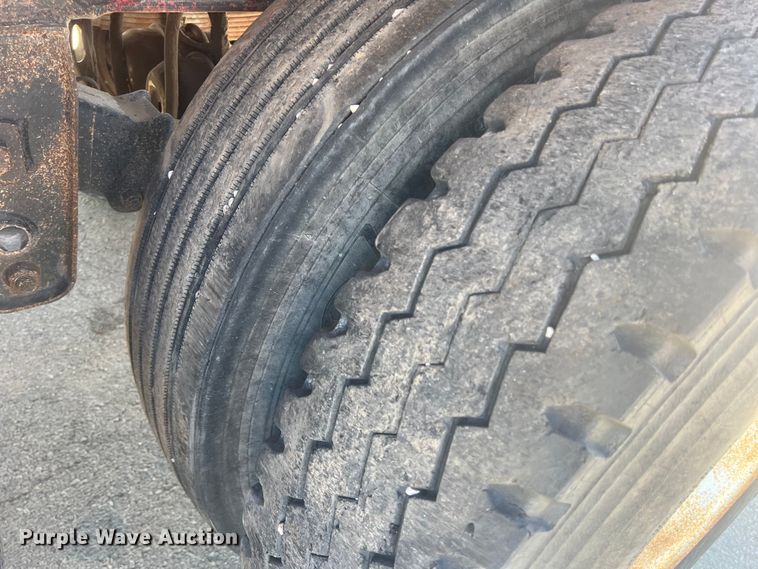 image for item DN3099 1996 Clement  end dump pup trailer