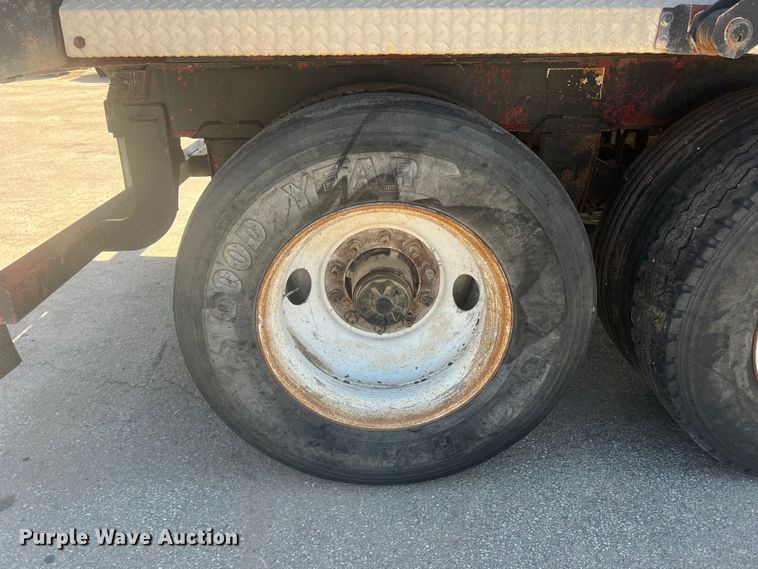 image for item DN3099 1996 Clement  end dump pup trailer