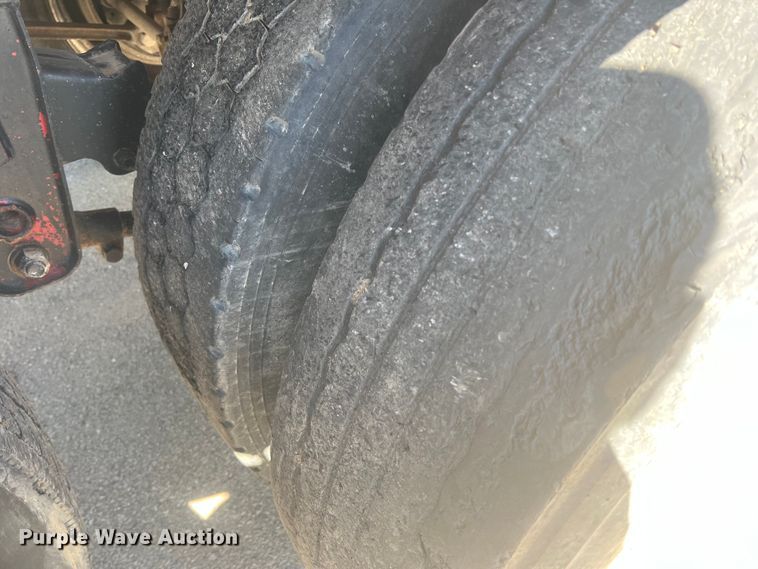 image for item DN3099 1996 Clement  end dump pup trailer