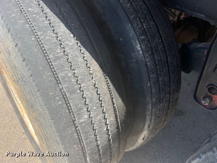 image for item DN3099 1996 Clement  end dump pup trailer