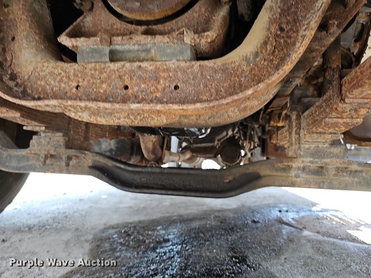 image for item DO2865 2003 Ford F650 Super Duty XLT  dump truck