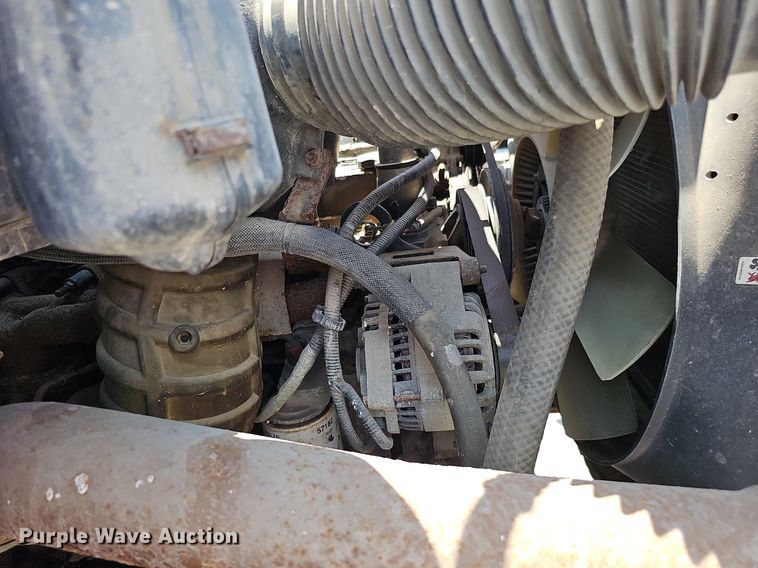 image for item DO2865 2003 Ford F650 Super Duty XLT  dump truck