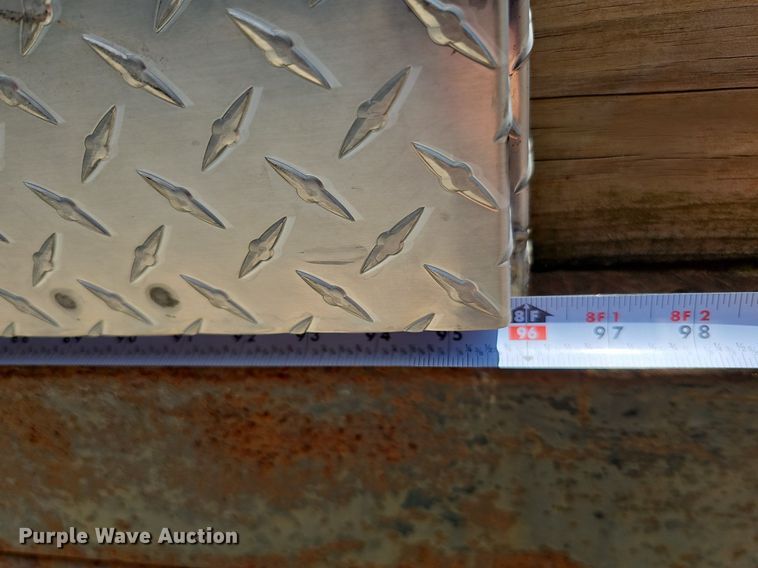 image for item DO2866 2005 Ford F750 Super Duty XL  flatbed truck