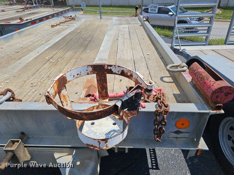 image for item DO2867 2006 Phelan 12TTA  equipment trailer