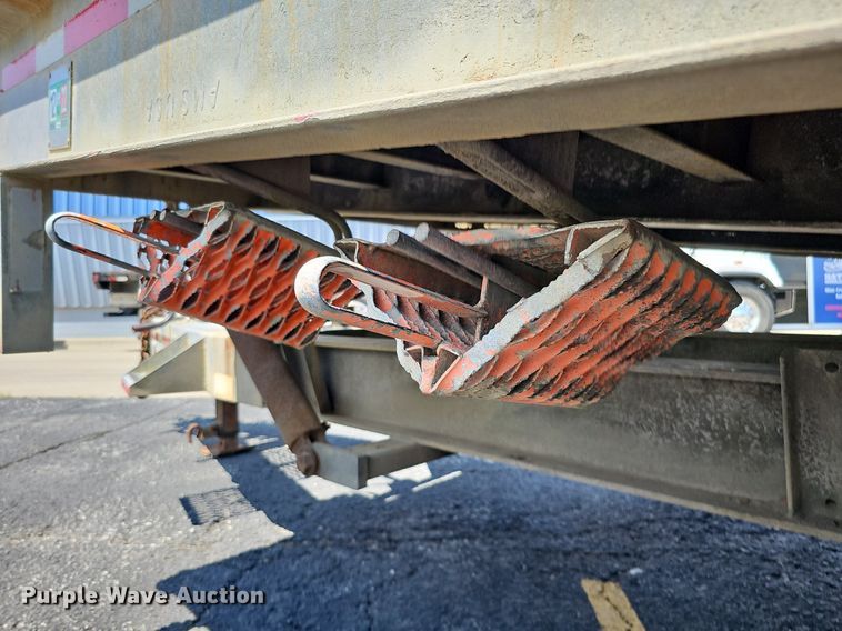 image for item DO2867 2006 Phelan 12TTA  equipment trailer