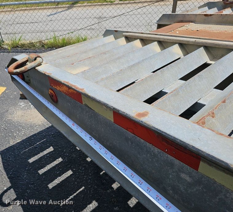 image for item DO2867 2006 Phelan 12TTA  equipment trailer