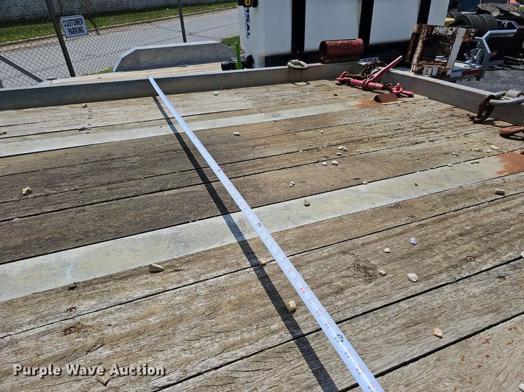 image for item DO2867 2006 Phelan 12TTA  equipment trailer