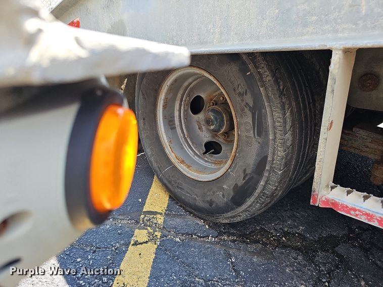 image for item DO2867 2006 Phelan 12TTA  equipment trailer