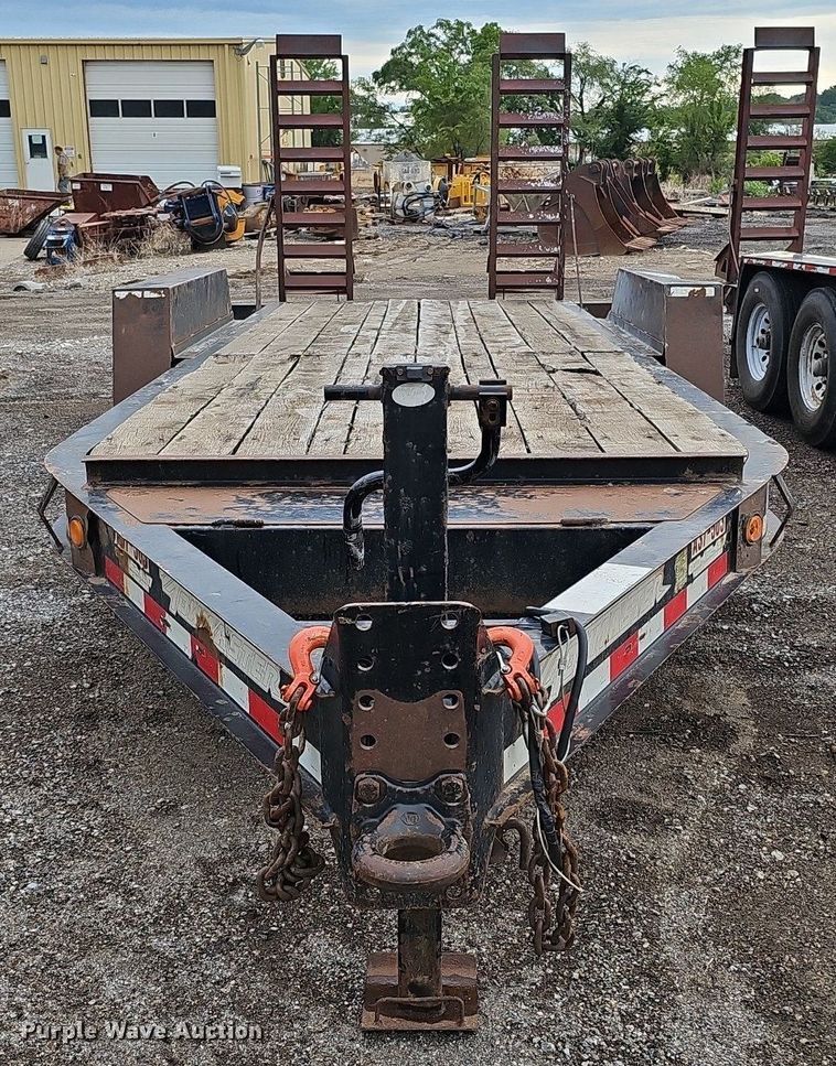 image for item DO2906 2014 Towmaster Trailers TC-14D  equipment trailer