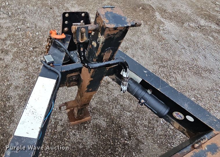 image for item DO2906 2014 Towmaster Trailers TC-14D  equipment trailer