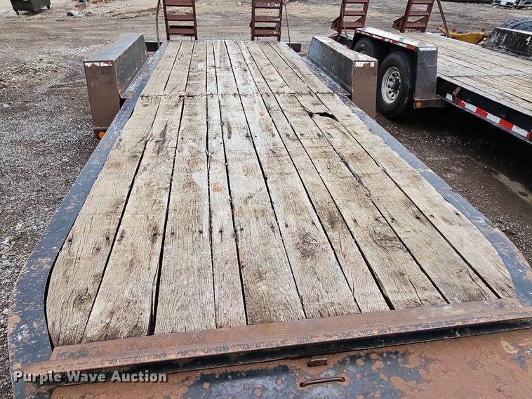 image for item DO2906 2014 Towmaster Trailers TC-14D  equipment trailer