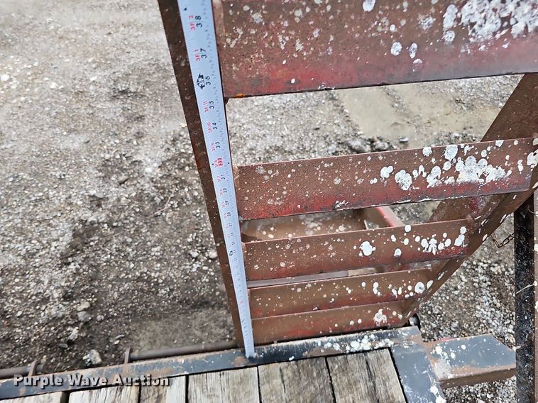 image for item DO2906 2014 Towmaster Trailers TC-14D  equipment trailer