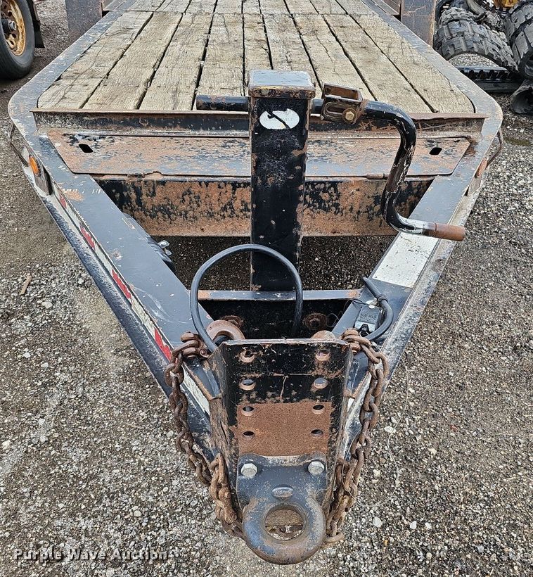 image for item DO2907 2012 Towmaster Trailer TC-14D  equipment trailer