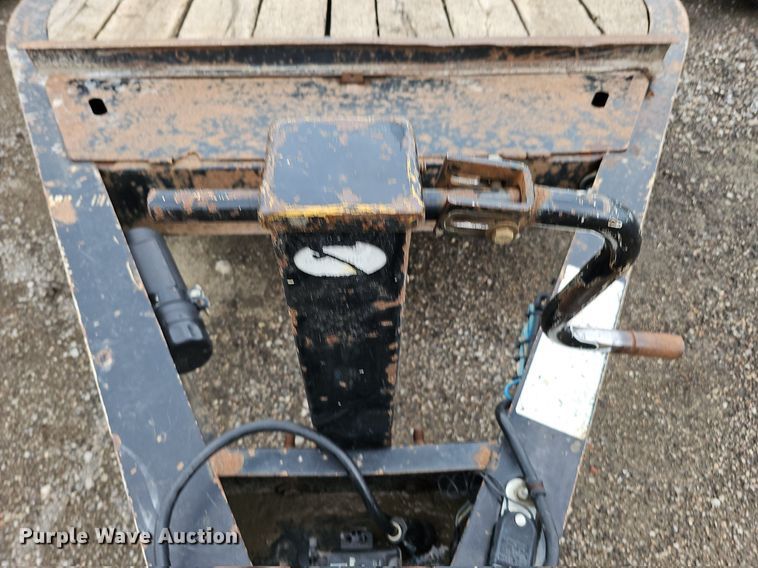 image for item DO2907 2012 Towmaster Trailer TC-14D  equipment trailer